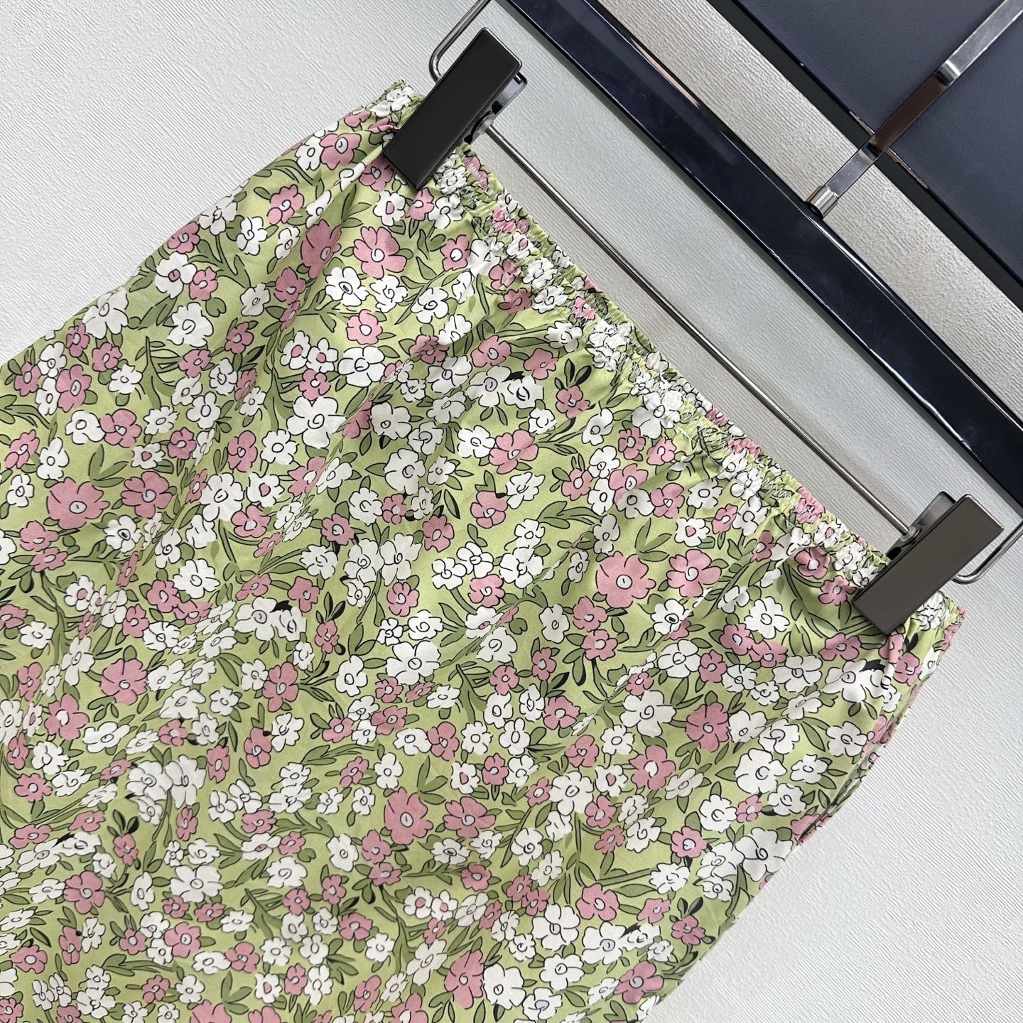 Miumiu 2026 Floral Lace-Trimmed Midi Skirt Green Pink Cotton 396669