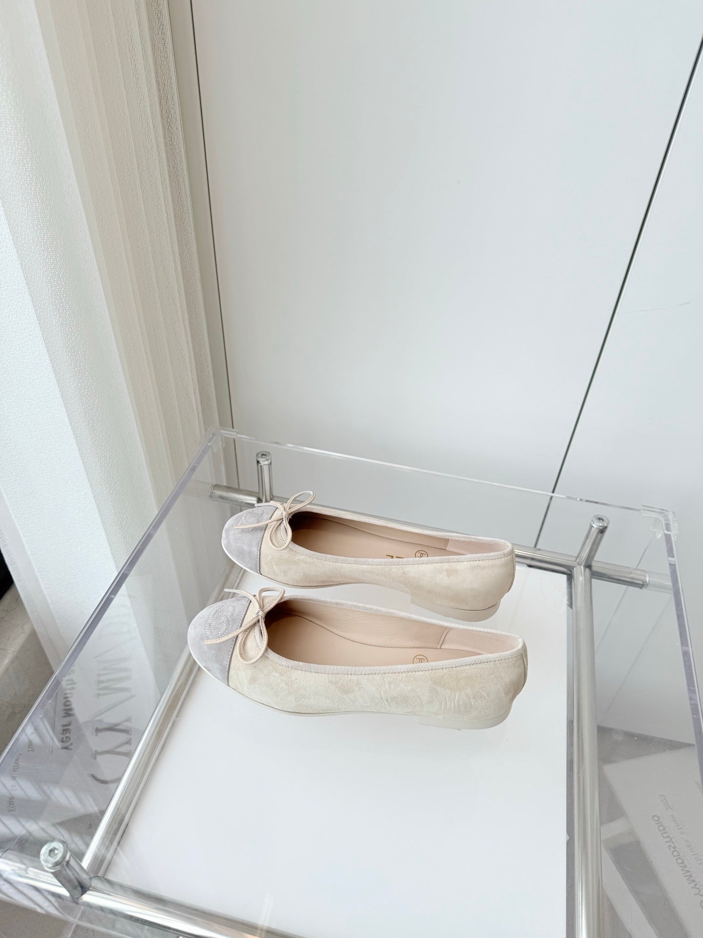 CC Ballet Flat Beige Suede 238765