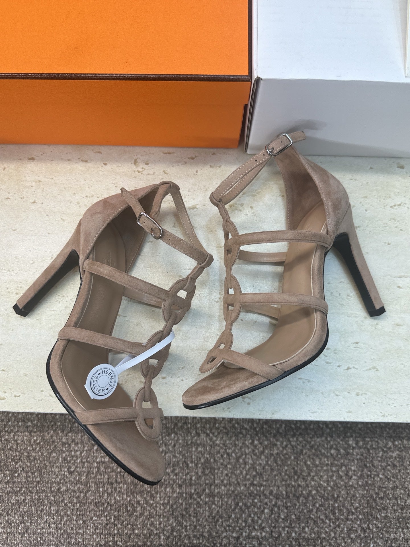 HM 26ss High Heels Sandals 95 Taupe Suede 633222