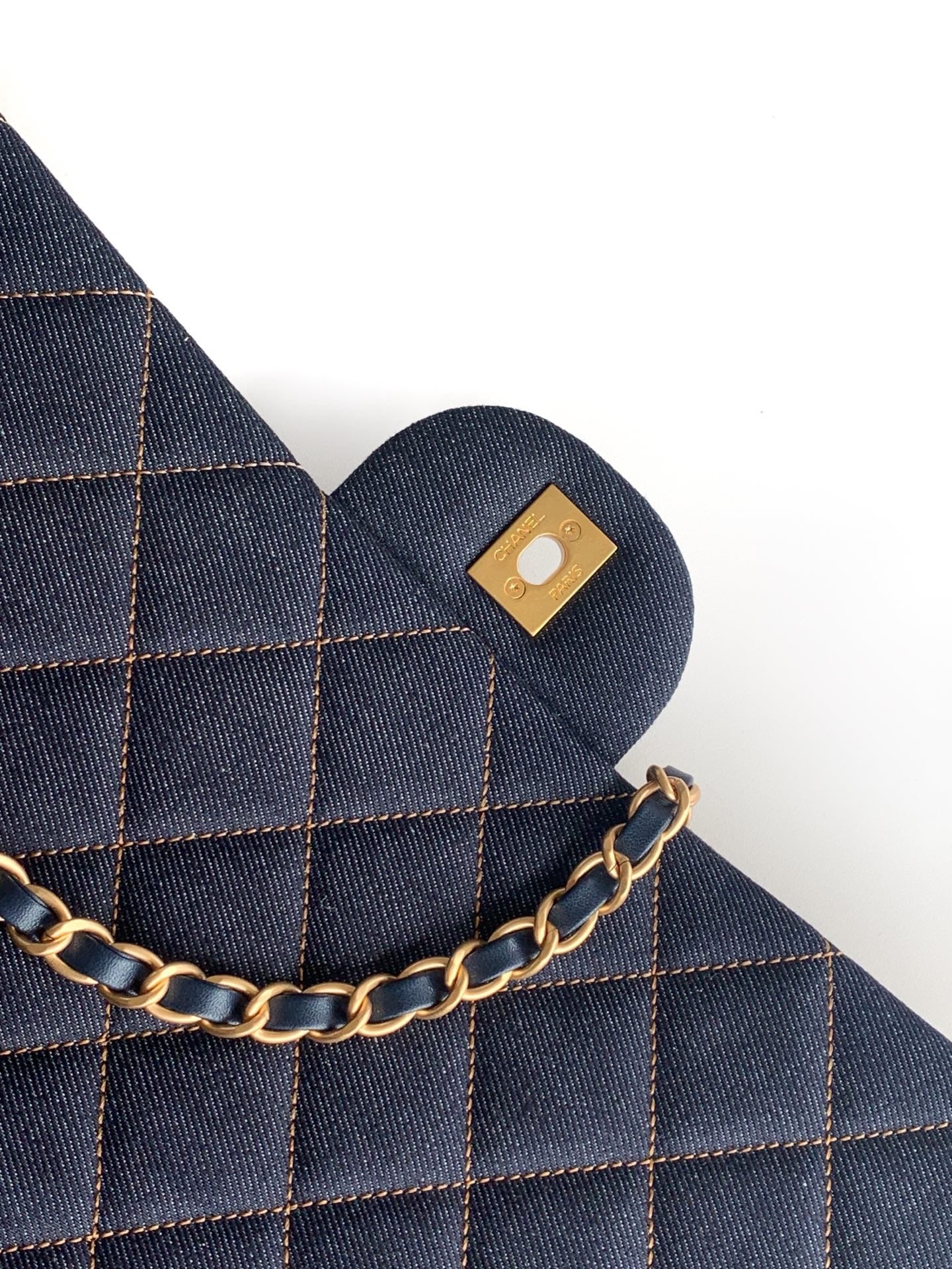 Chanel 2026 Flap Bag 38.5cm Blue Denim Leather