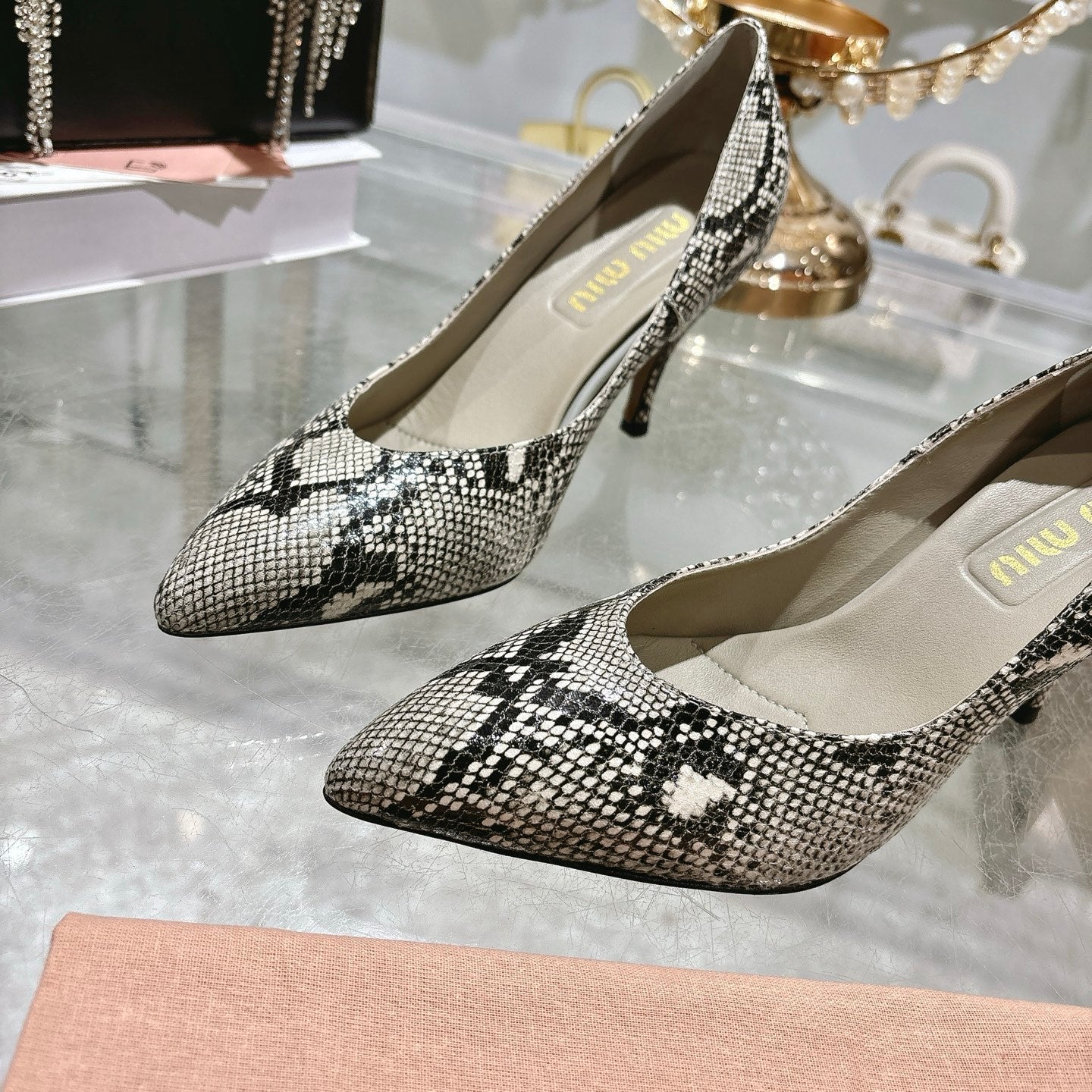 Miu High Heel Pumps Gray Black Snakeskin 592074