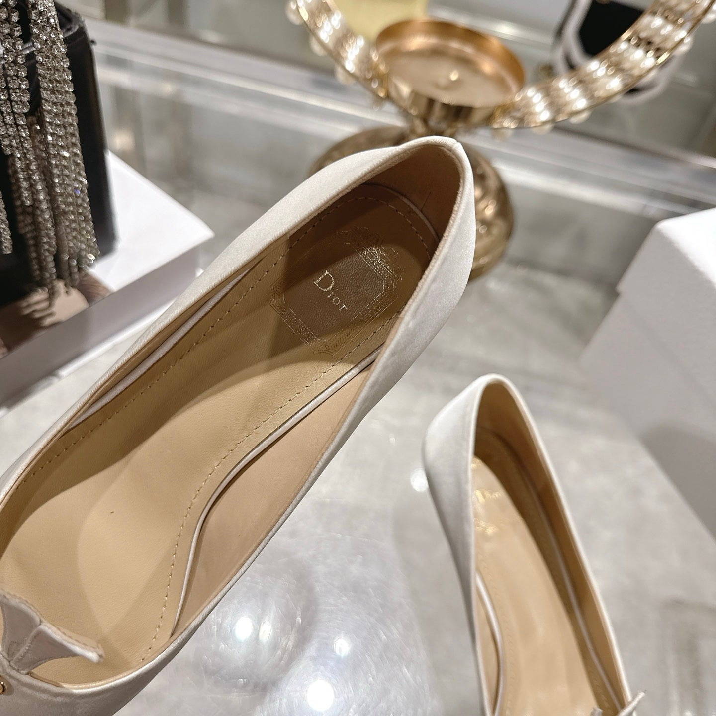 CD 26 Pump 35mm Ivory Silk Satin 592203