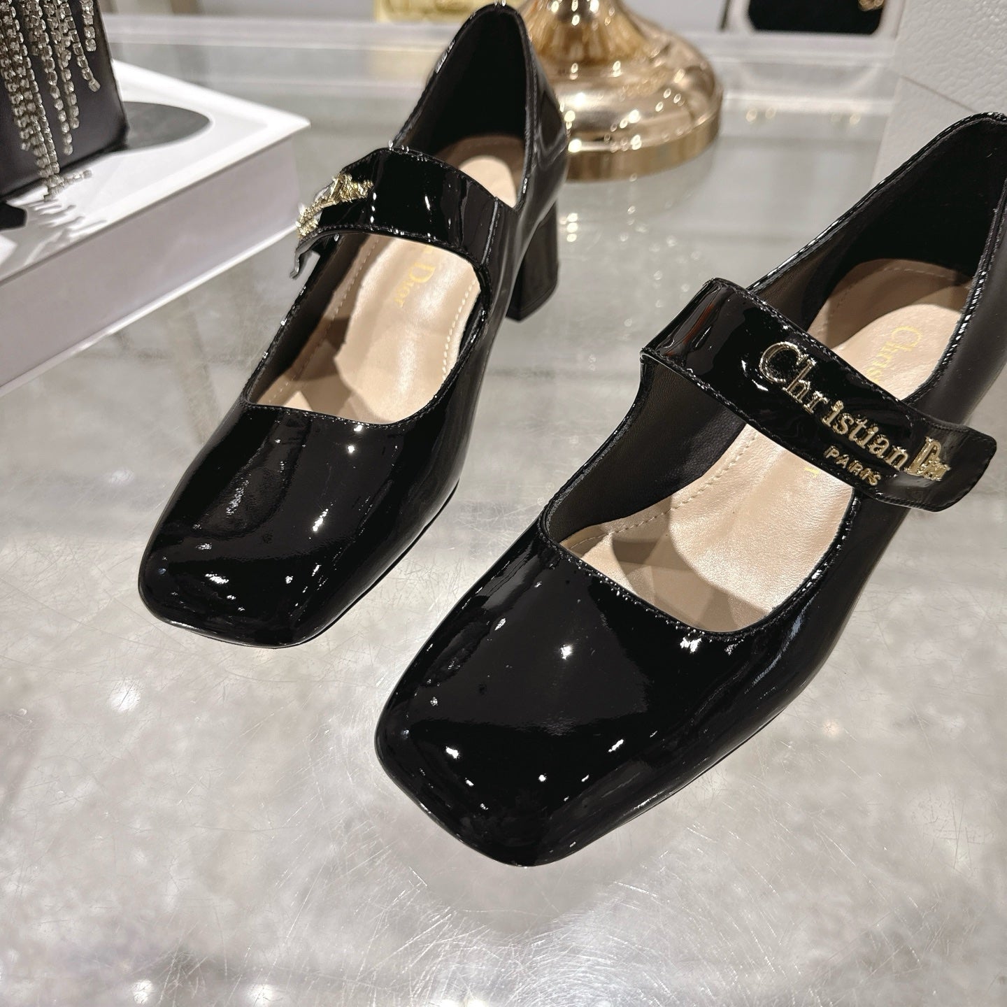 CD 26 Lolita High Heels 40 Black Patent Leather 592210