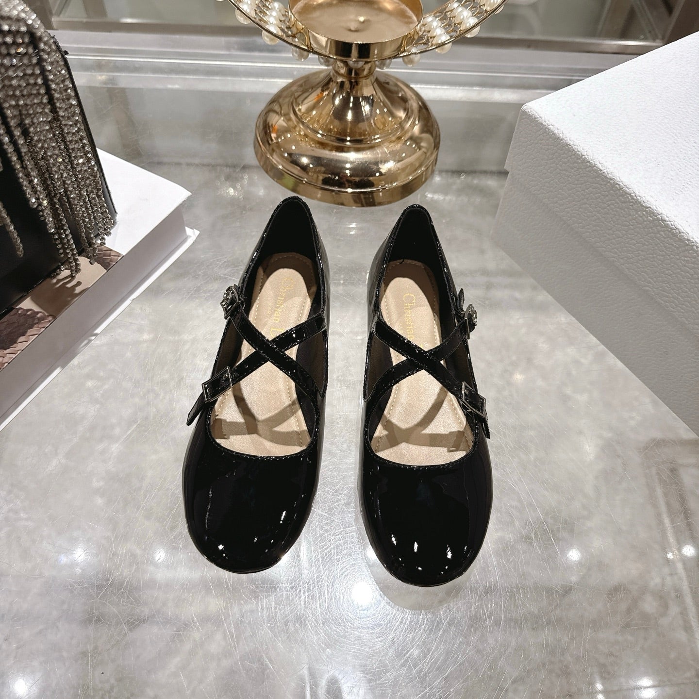 CD 26 Ballet Flats Black Patent Leather 592213