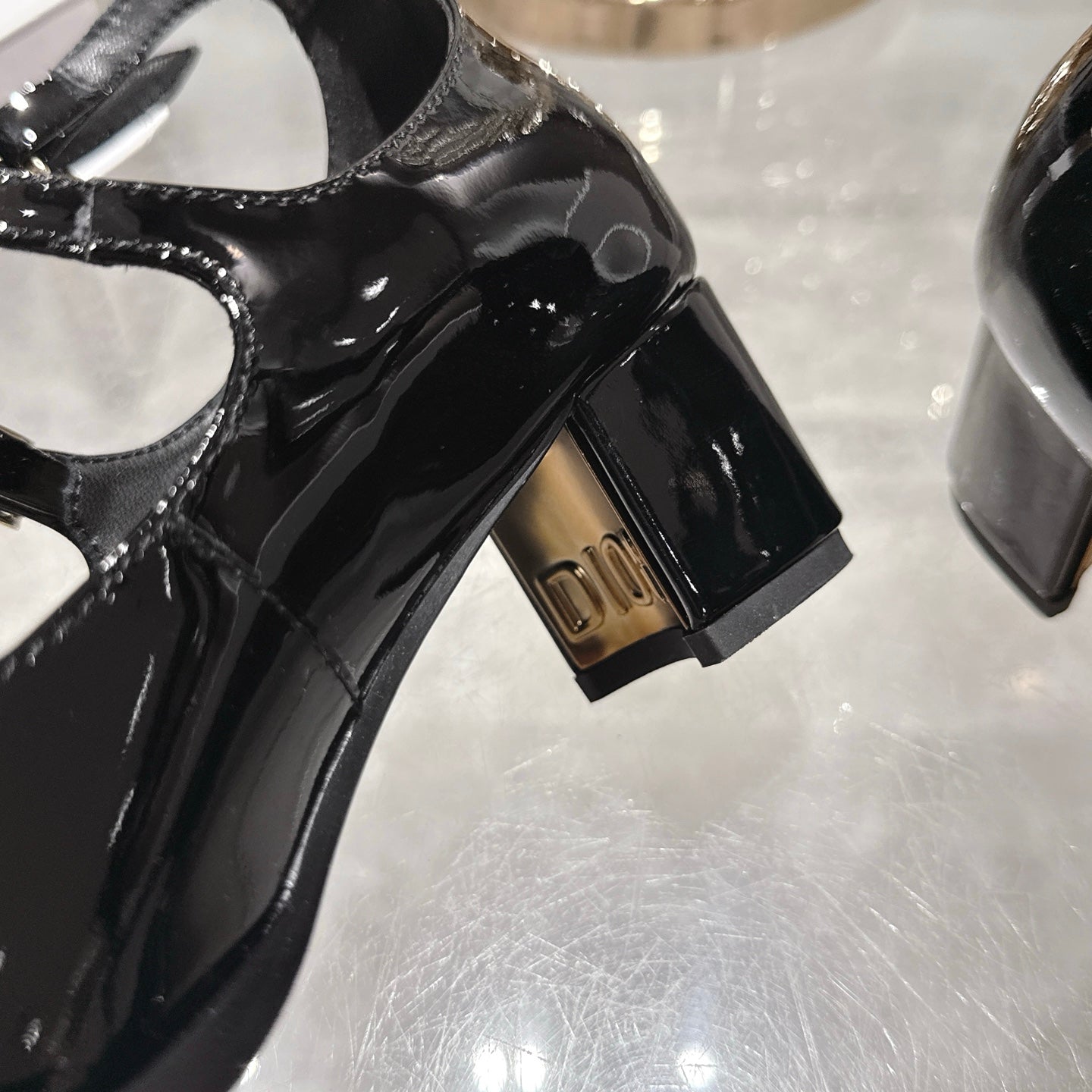 CD 26 Heel Mary Jane 40 Black Patent Leather 592222