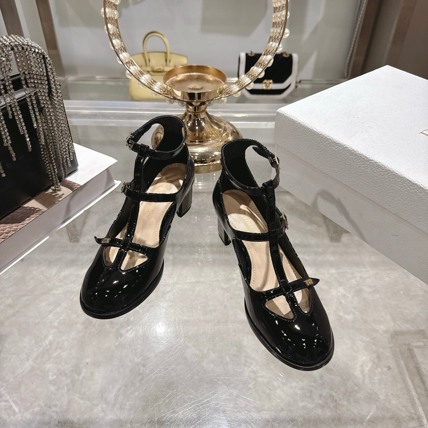 CD 26 Heel Mary Jane 40 Black Patent Leather 592222