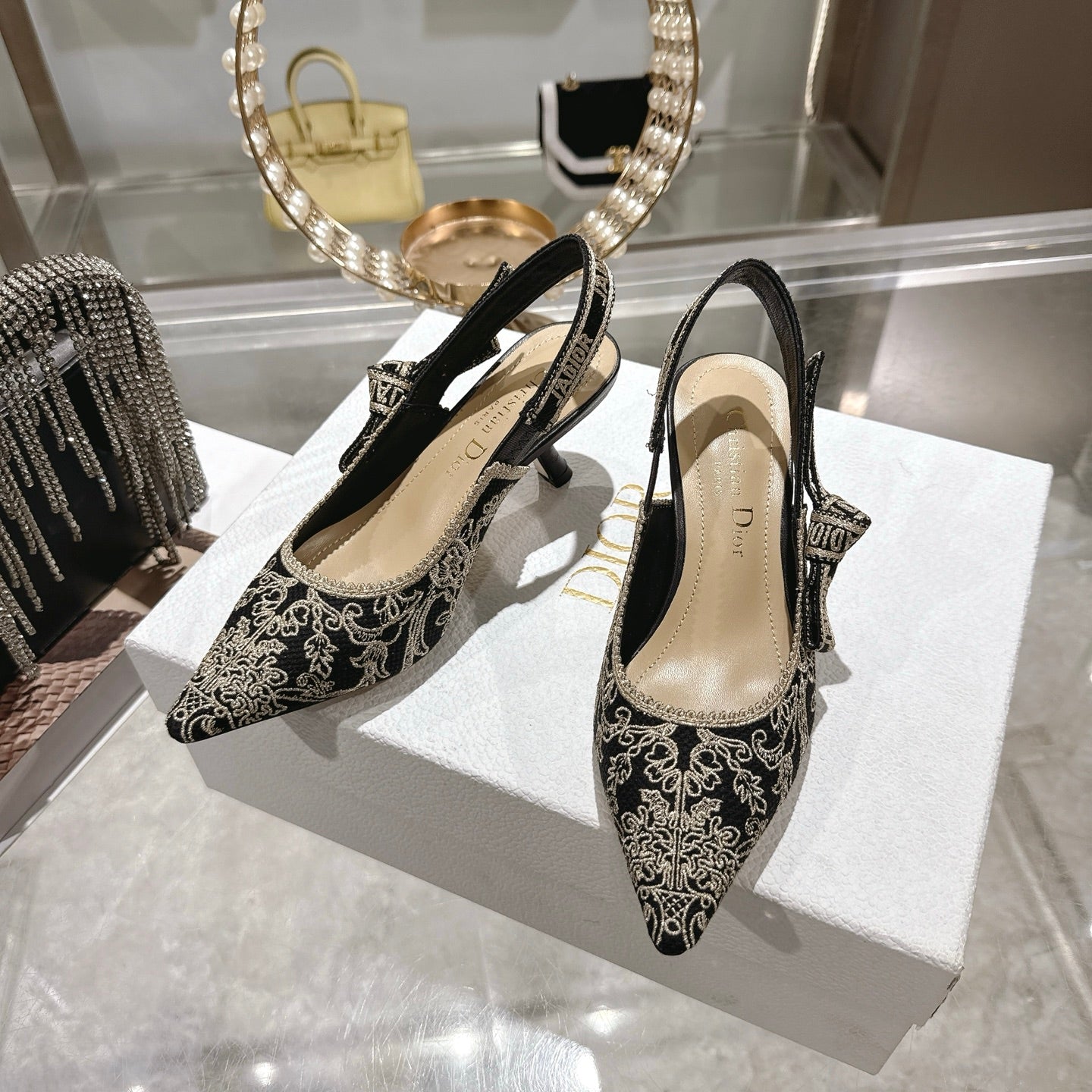 CD 26 Slingback Metallic Floral Embroidery 45mm Black Gold Tweed 592235