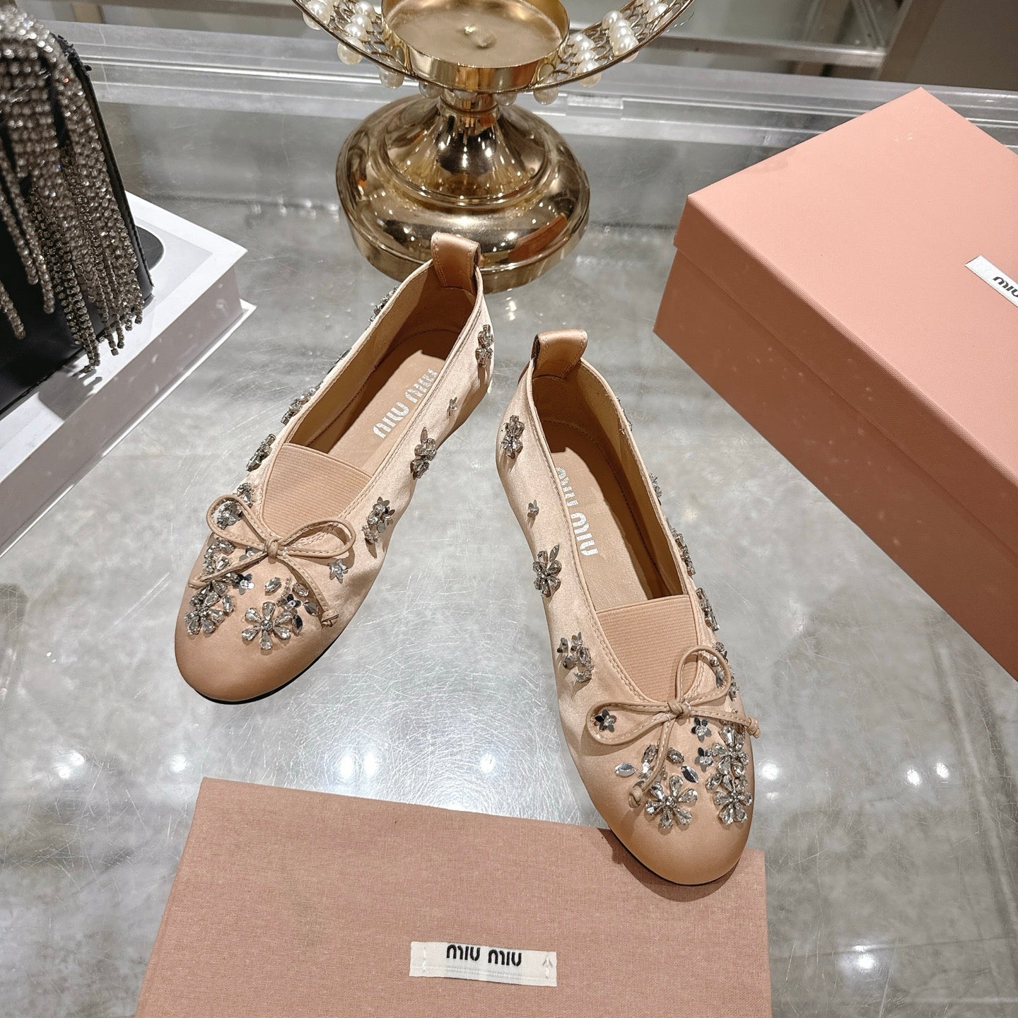 Miu 26 Ballet Flats with Crystal Rhinestones Light Pink Silk Satin  592101