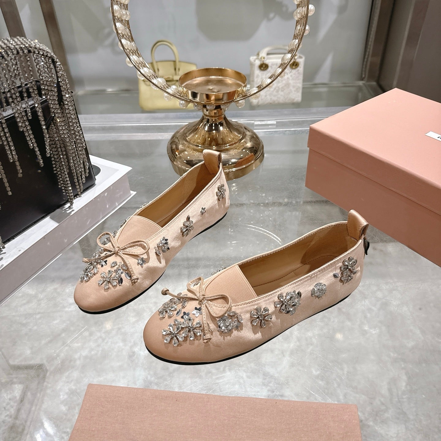 Miu 26 Ballet Flats with Crystal Rhinestones Light Pink Silk Satin  592101