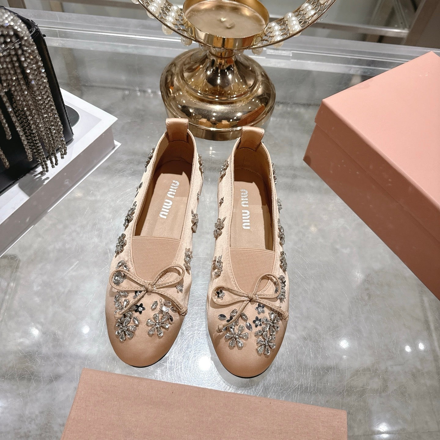 Miu 26 Ballet Flats with Crystal Rhinestones Light Pink Silk Satin  592101