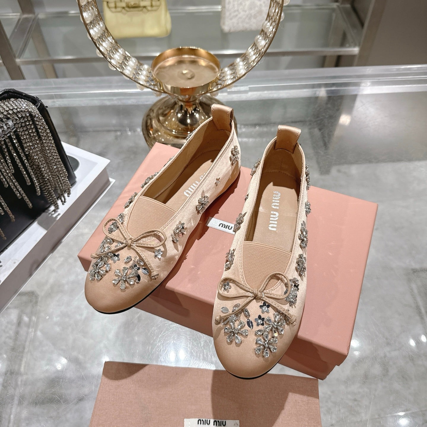 Miu 26 Ballet Flats with Crystal Rhinestones Light Pink Silk Satin  592101