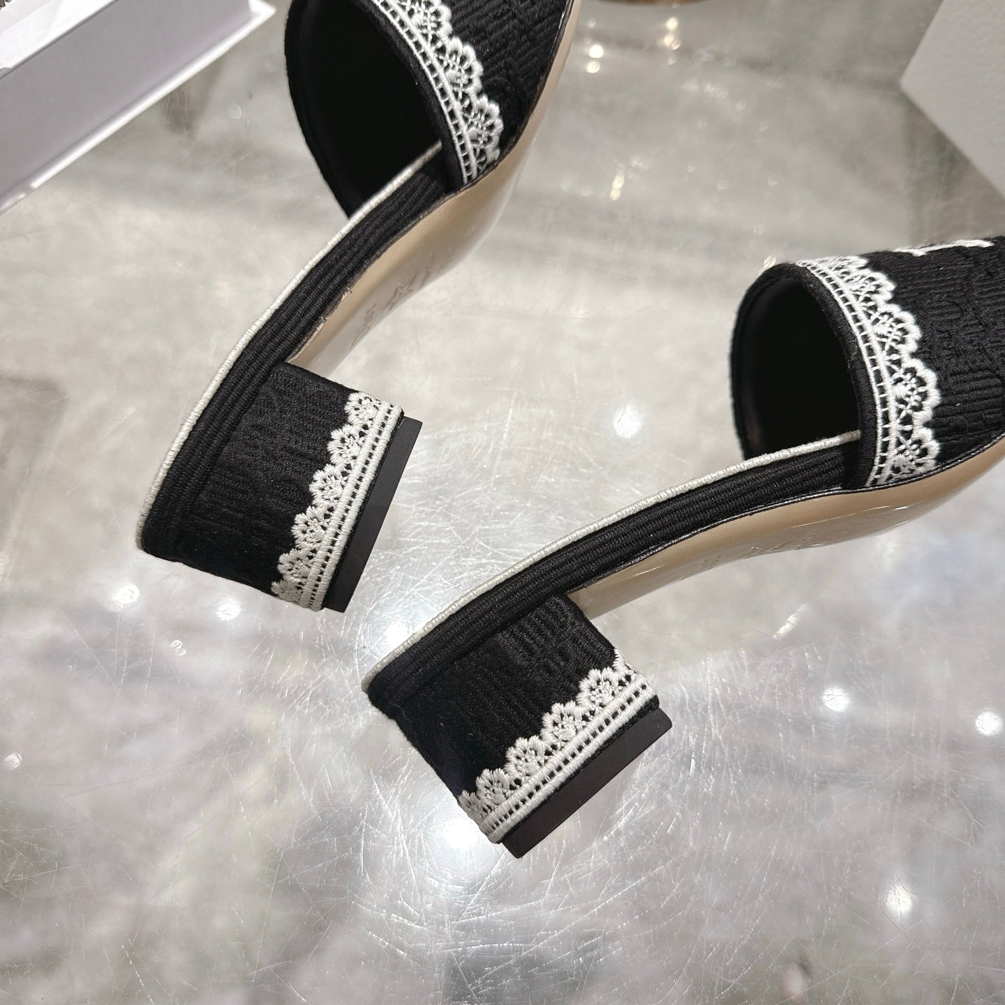 CD 26 Embroidered Sandals 45mm Black White Canvas 592240