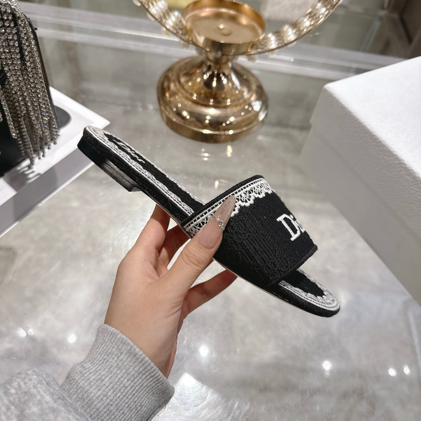 CC 26 Embroidered Sandals Black White Canvas 592246