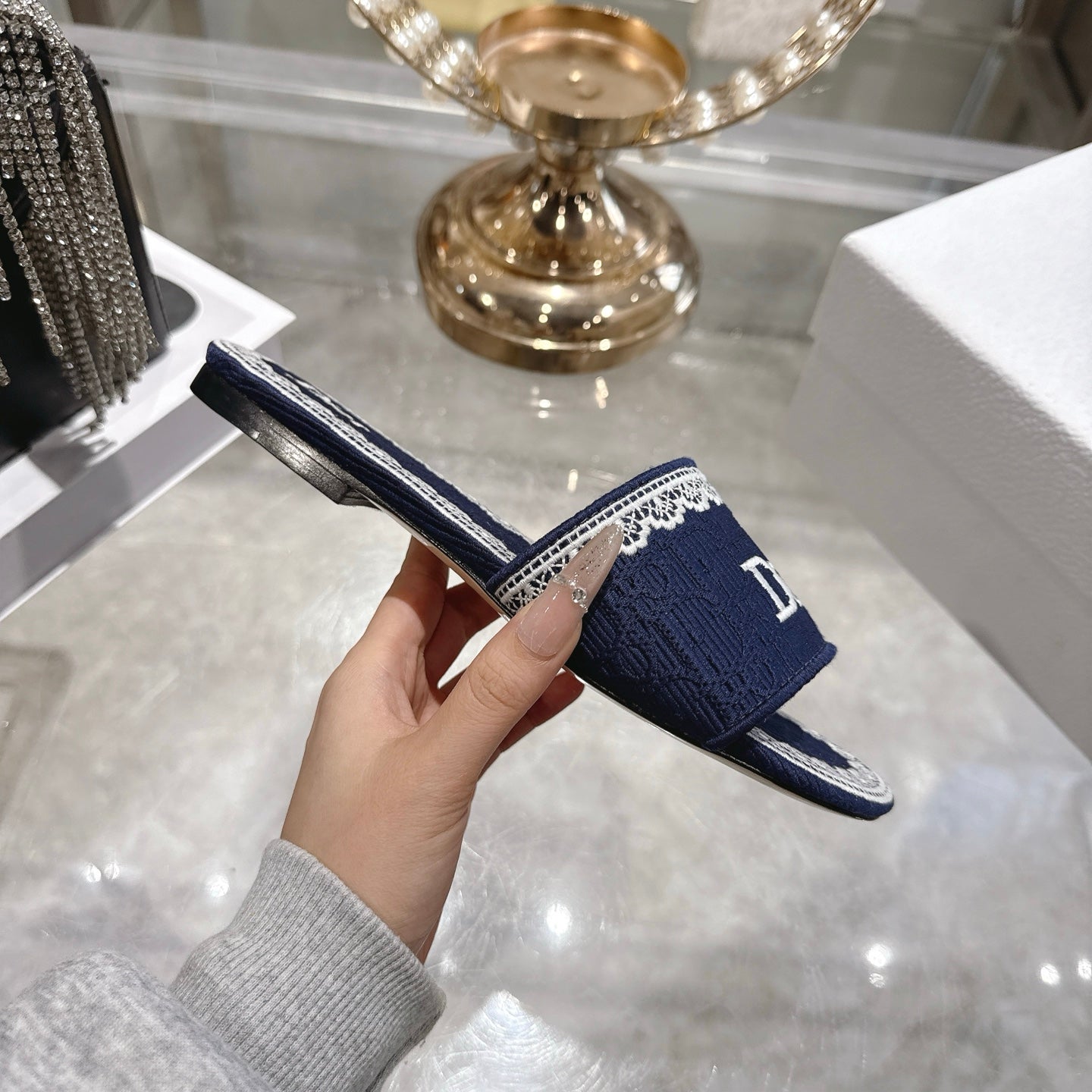 CC 26 Embroidered Sandals Blue White Canvas 592244