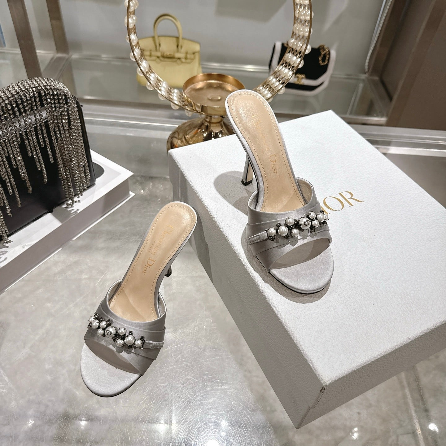 CD 26 High-Heeled Mules 85mm Pearl Gray Leather 592247