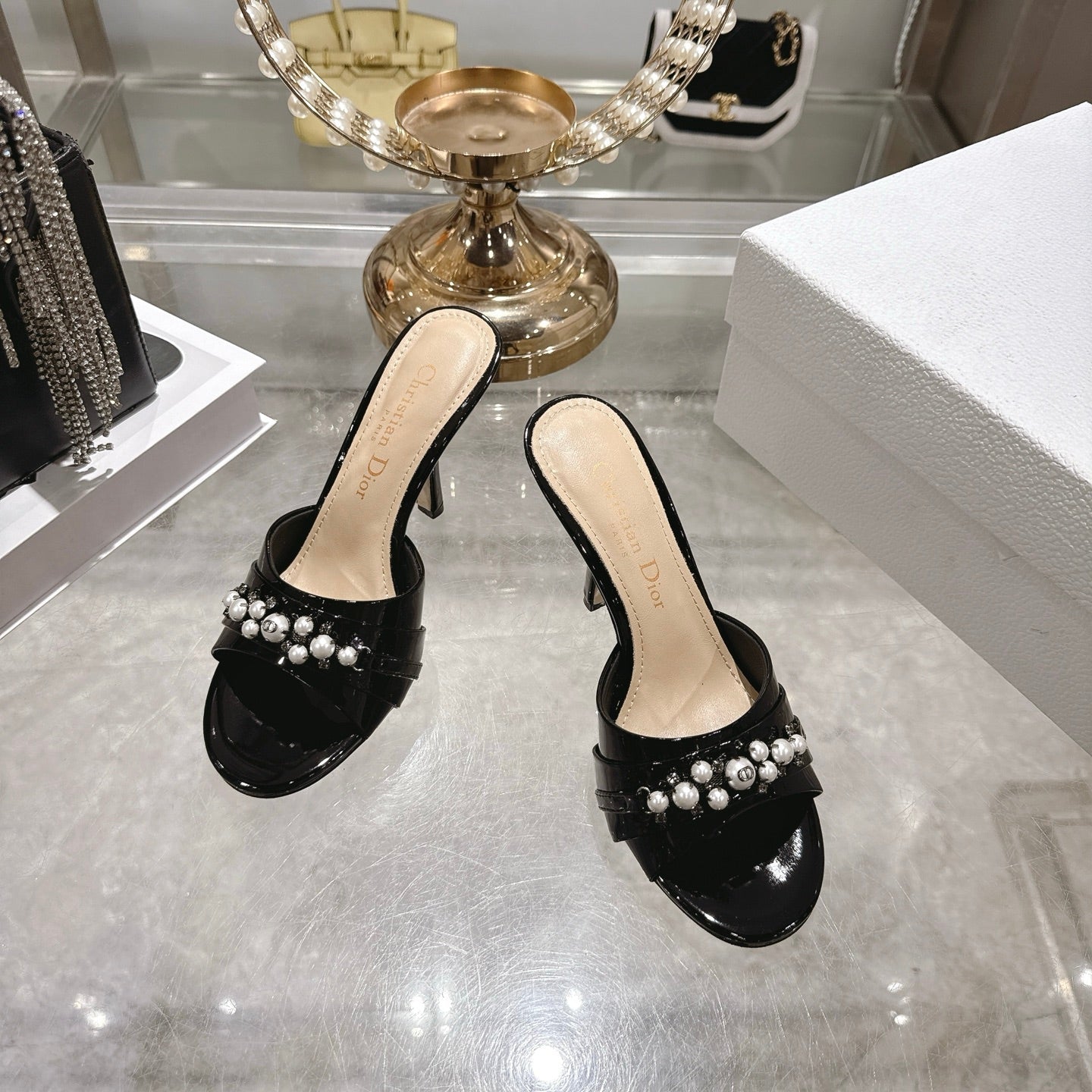 CD 26 High-Heeled Mules 85mm Pearl Black Patent Leather 592251