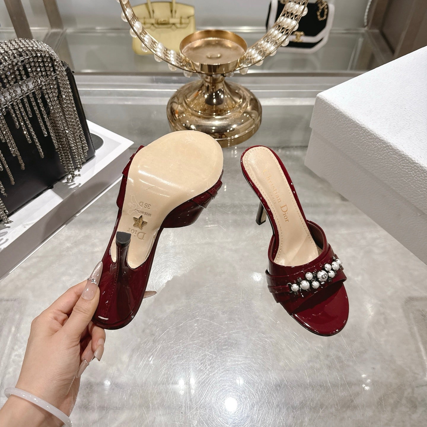 CD 26 High-Heeled Mules 85mm Pearl Dark Red Patent Leather 592253