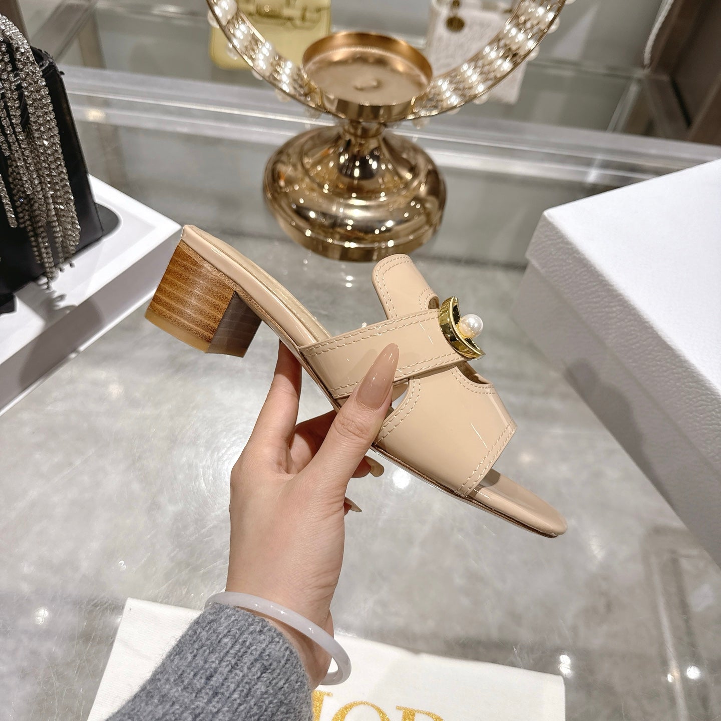 CD 26 Chunky Heel Sandals 35mm Beige Patent Leather 592269