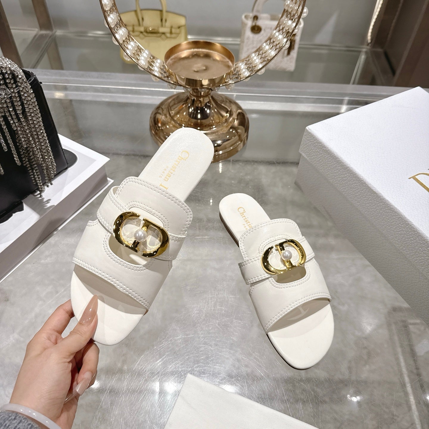 CD 26 Chunky Heel Sandals White Leather 592272