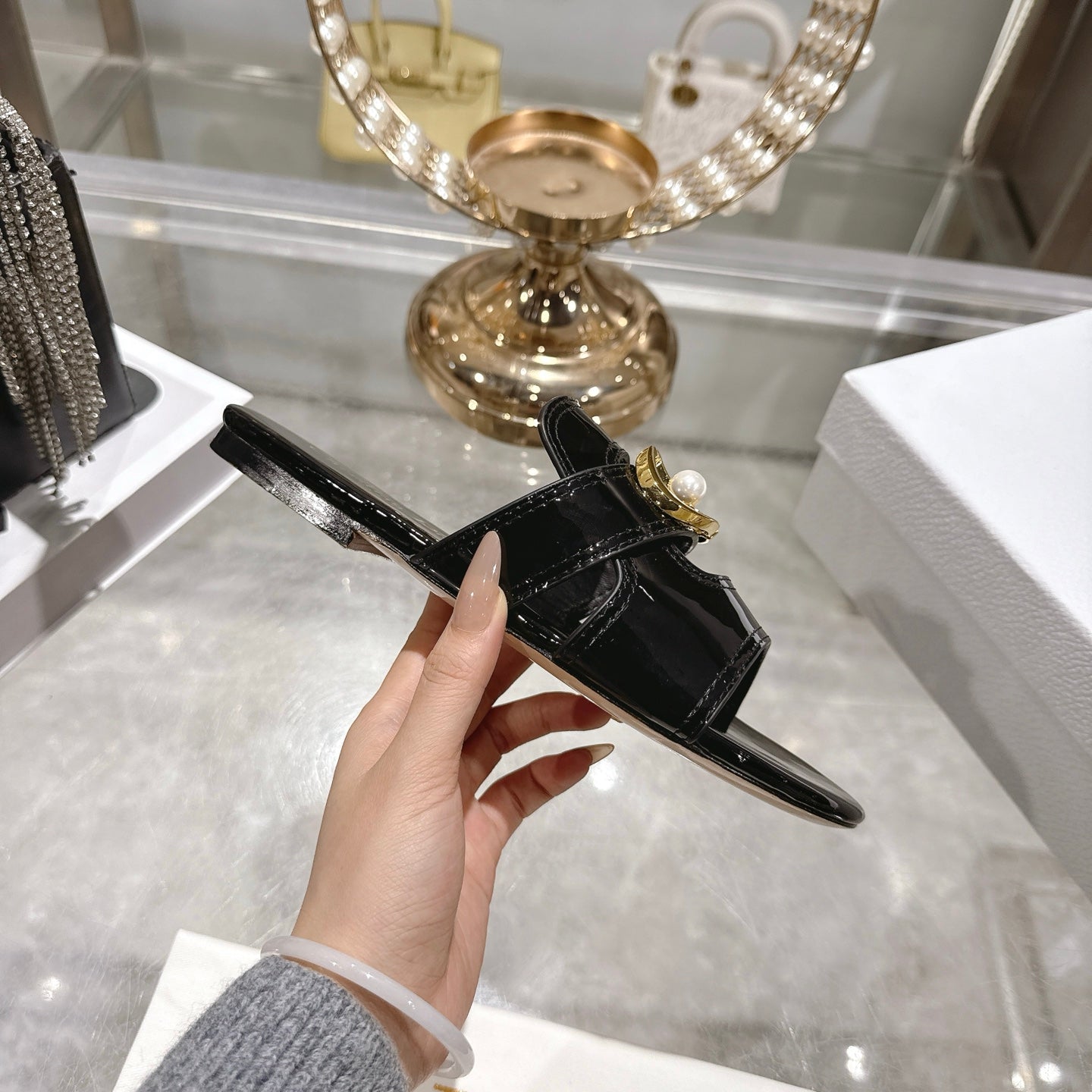 CD 26 Chunky Heel Sandals Black Patent Leather 592275