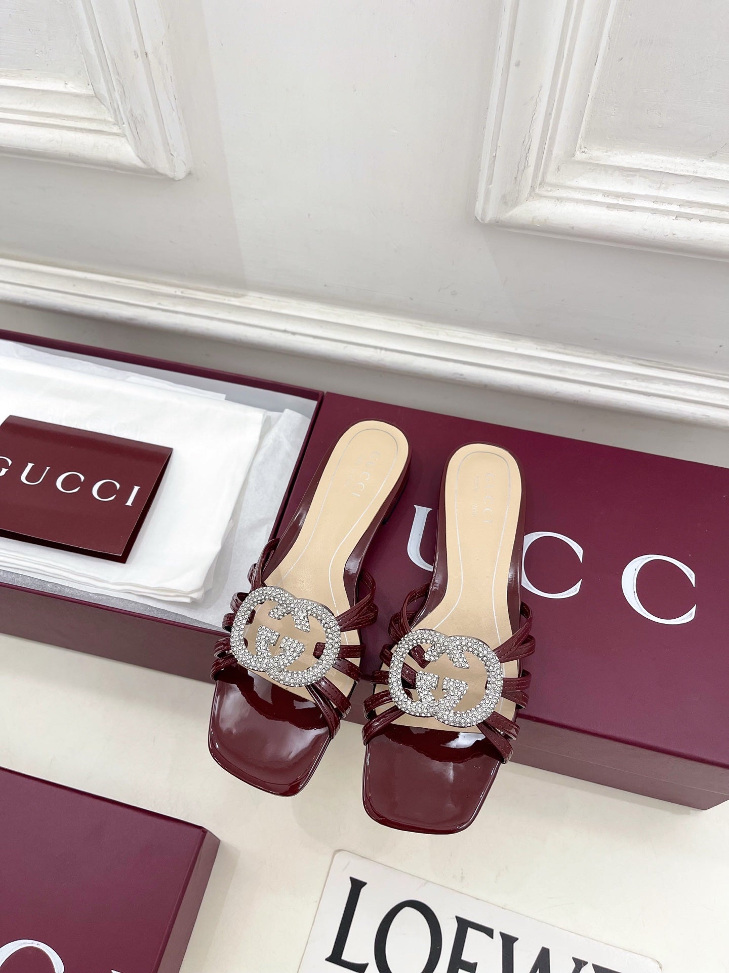 GG 26 Flat Sandals Dark Red Patent Leather 587090