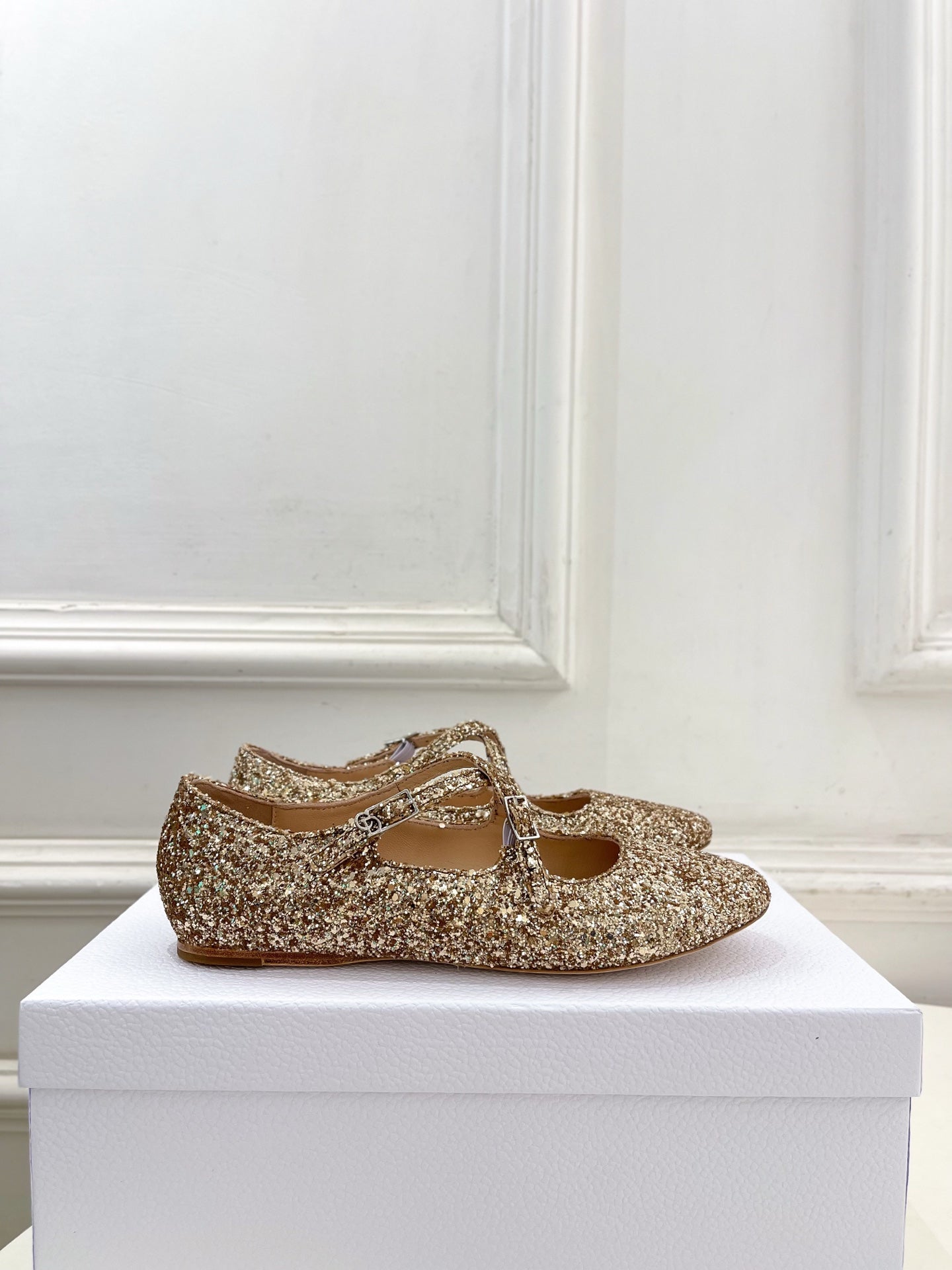 Dior 2026 Cross-Strap Ballet Flats Gold Glitter Leather 966828
