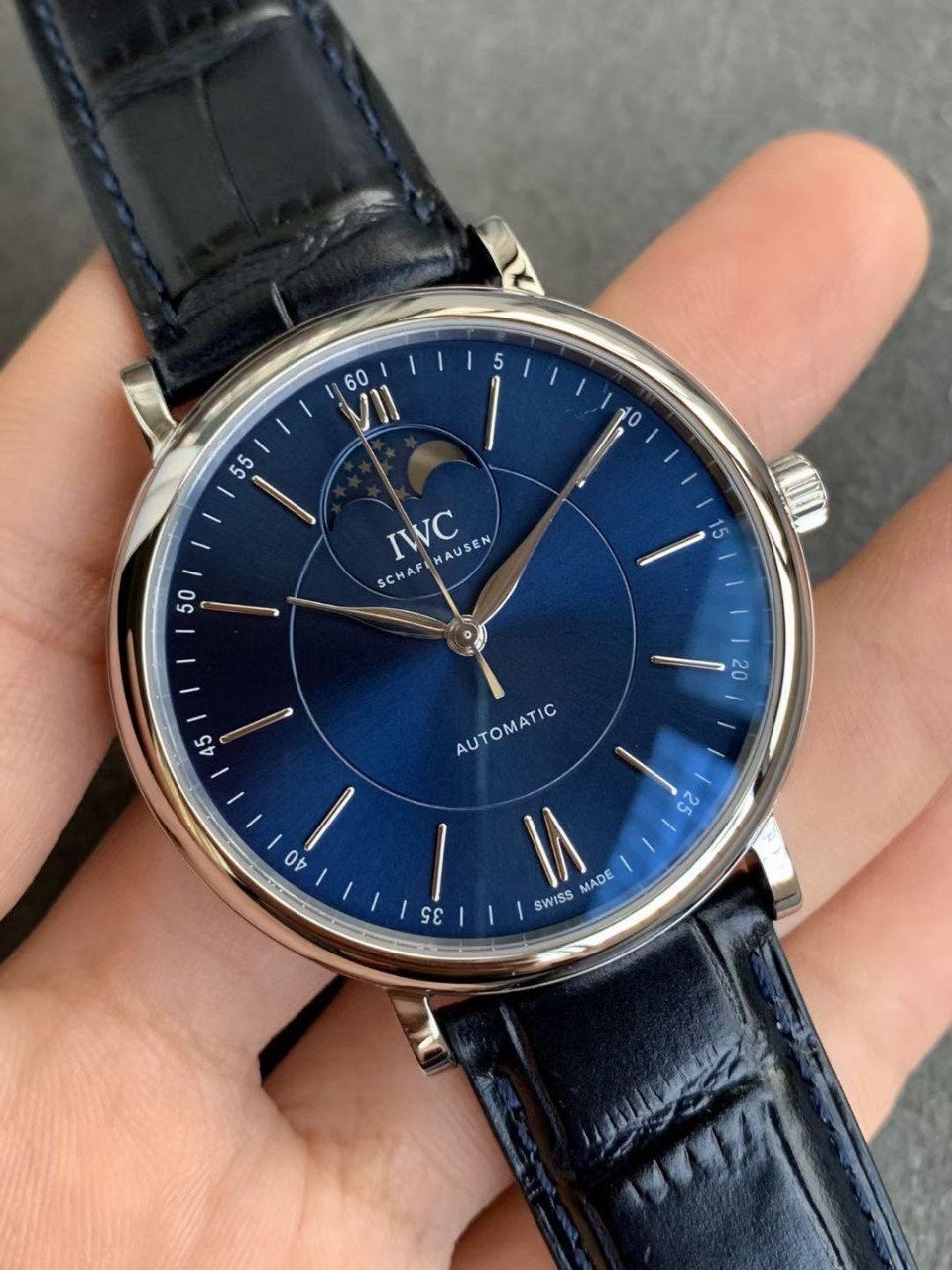 PORTOFINO AUTOMATIC MOONPHASE 40MM BLUE DIAL
