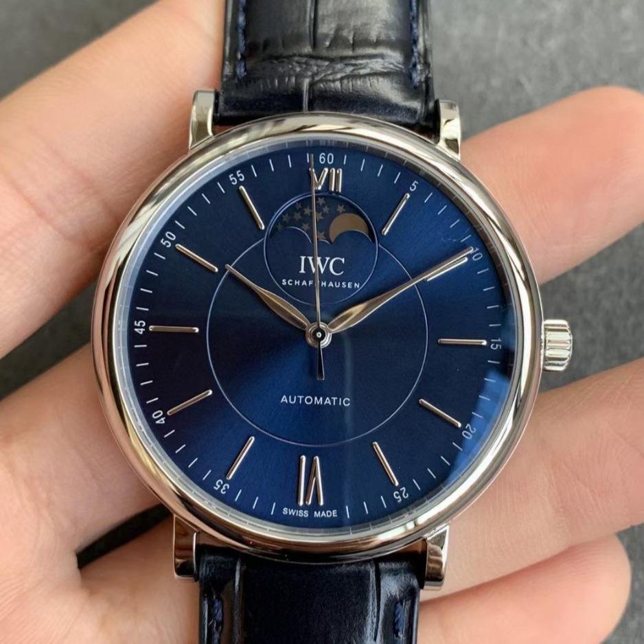 PORTOFINO AUTOMATIC MOONPHASE 40MM BLUE DIAL