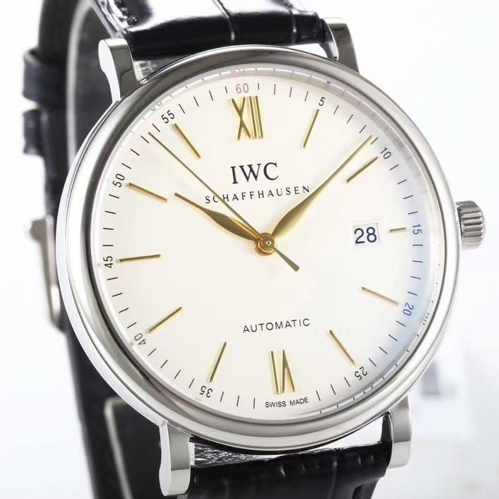 PORTOFINO AUTOMATIC 40MM SILVER DIAL LEATHER